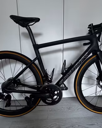 Bicicletta da corsa Specialized S-Works Tarmac Dis
