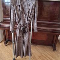 Due vestaglie estive da donna.