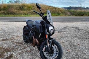 Diavel dark 1200