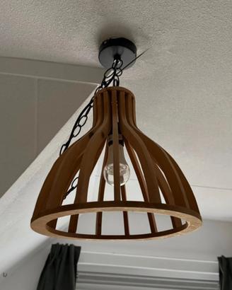 lampadario in legno 