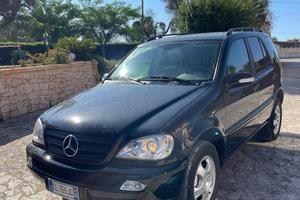 Mercedes-benz ML 270 turbodiesel CDI Leather