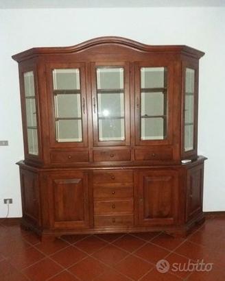 Credenza in noce