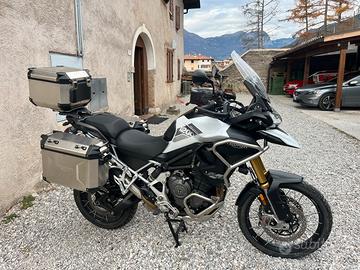 Triunph 1200