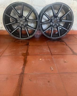Coppia di cerchi tesla model 3