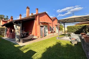 CASA INDIPENDENTE A POGGIO A CAIANO