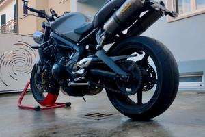 Triumph Street Triple R