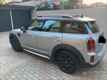 mini country man