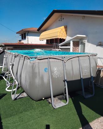 piscina rettangolare 