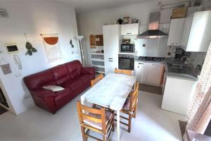 BILOCALE CON TERRAZZINO in ZONA CENTRALISSIMA