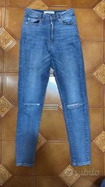 Due paia di jeans, taglia EU 36