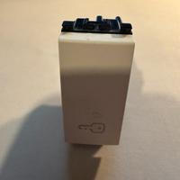 Pulsante apri porta Vimar Arké bianco