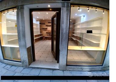 DAL 15 MARZO S. Marco zona Mercerie S.Salvador