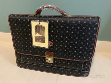 Cartella/valigia Basile in pelle, nuova