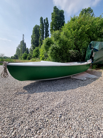 Barca in vetroresina