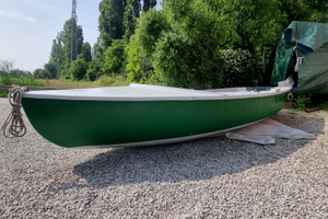 Barca in vetroresina