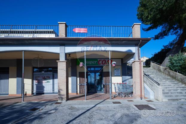 Attività  Commerciale - Montemarciano