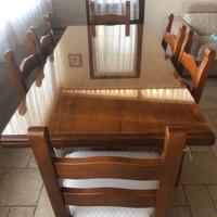 Tavolo e contromobile legno massello