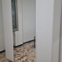 Camera da letto completa come nuova