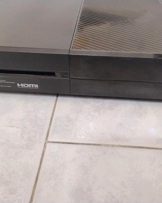 Console Xbox One  da 500 GB con alimentatore 