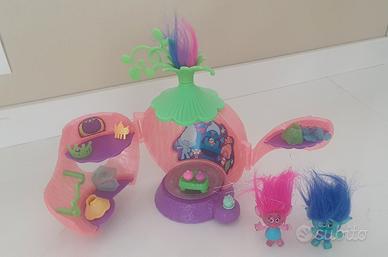 Hasbro Trolls incoronazione principessa poppy