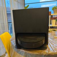 Robot roomba aspira e lava pavimenti