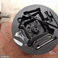 Set attrezzi per fiat e jeep