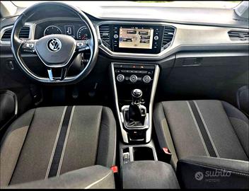 volkswagen t-roc unico proprietario 