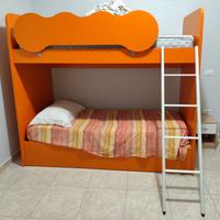 letto a castello con cassettone