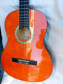 Chitarra acustica
