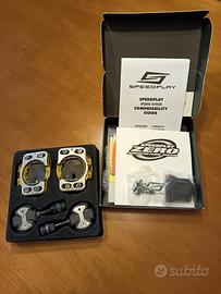 Pedali bici da corsa