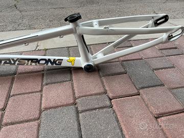 Telaio BMX Race StayStrong PRO V4