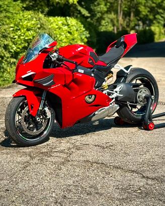 Permuto Ducati Panigale v4 My 21