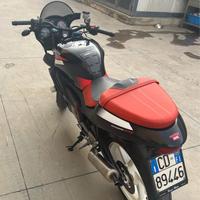 Aprilia tuono 125
