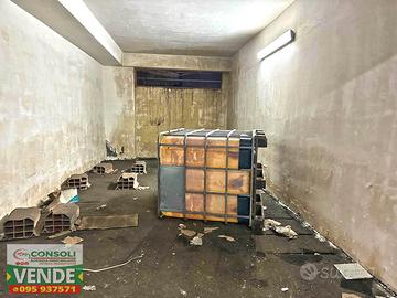 Box auto a Giarre centro Viale Libertà