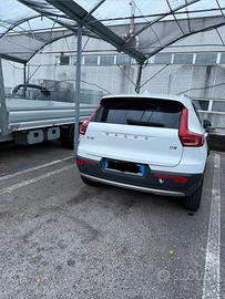 Volvo XC 40 autocarro