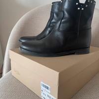 Stivaletti stile Via Roma