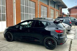 Clio trophy 220