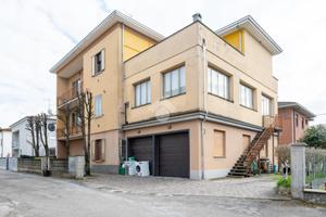 5 LOCALI A VIGNOLA