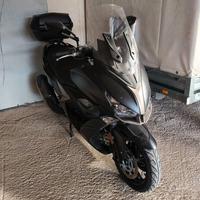 Kymco 400i xciting