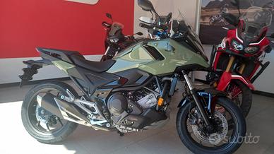 Honda NC 750 X MANUALE