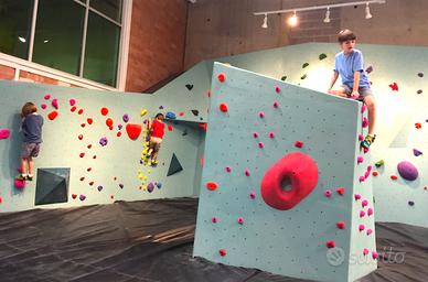 Giochi Sportivi - Parete per Arrampicate