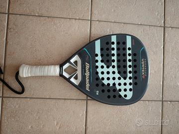Bullpadel Vertex 04 W
