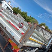 Eurocargo iveco con Gru