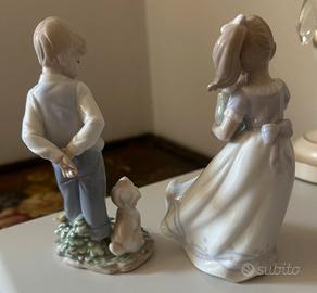 Coppia Statuine in Fine Porcellana "Morena"