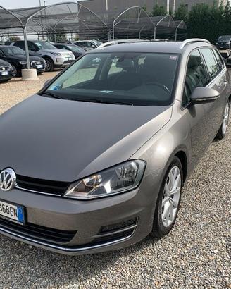 VOLKSWAGEN Golf Variant 1.6 TDI 110 CV Highline