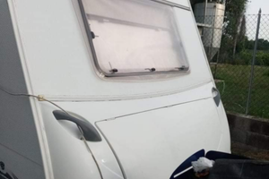 Caravelair Antares 425