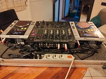 consolle dj Pioneer djm 500 cdj 200
