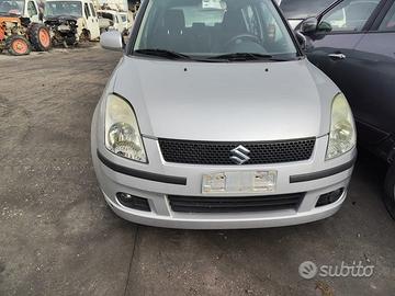 SUZUKY SWIFT ANNO 2007 BENZINA