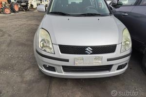 SUZUKY SWIFT ANNO 2007 BENZINA