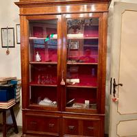 Vetrina antica in legno